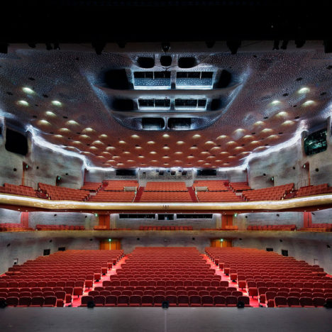 2022.10.02〜Giulio Cesare  Venue: New National Theatre Tokyo Tokyo, Japan
